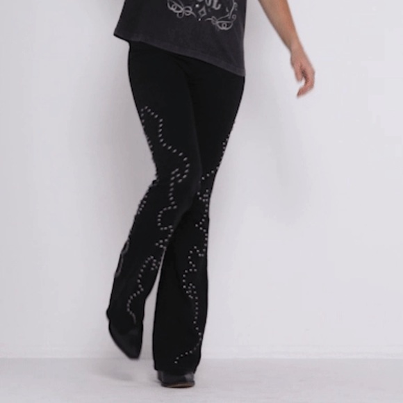 IDYLLWIND ALAMEDA HIGH RISIN STUDDED STRETCH FLARE JEANS - Picture 3 of 7